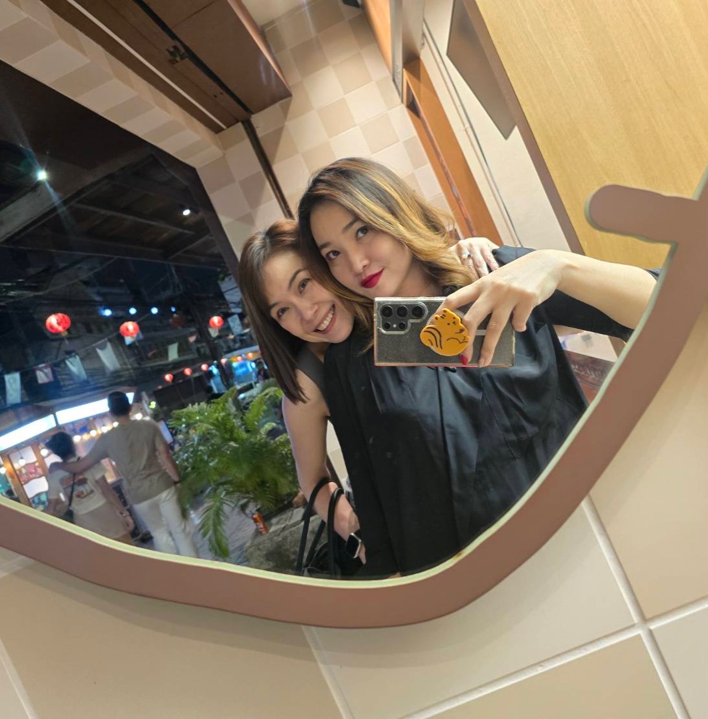 นิหน่า - สุฐิตา ปัญญายงค์