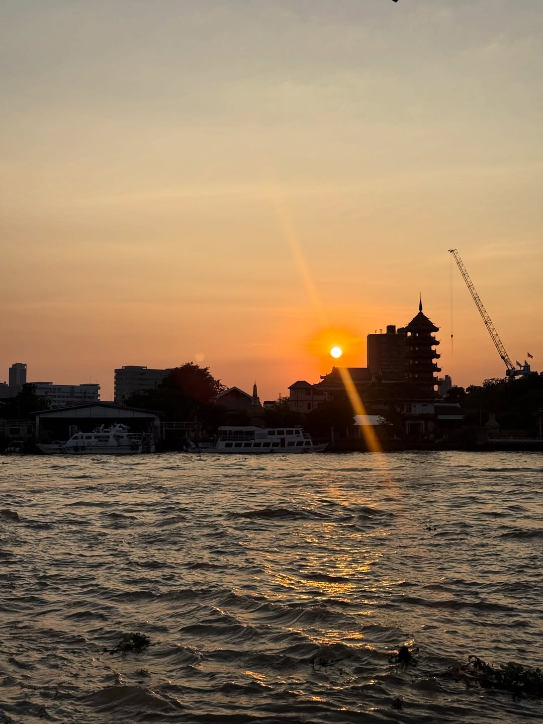 นิหน่า - สุฐิตา ปัญญายงค์