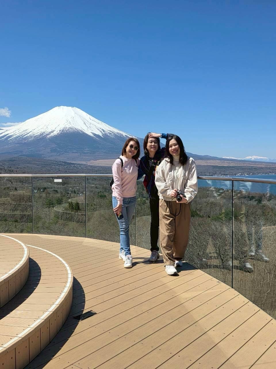 นิหน่า - สุฐิตา ปัญญายงค์