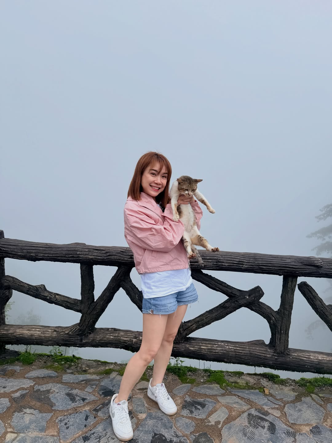 นิหน่า - สุฐิตา ปัญญายงค์