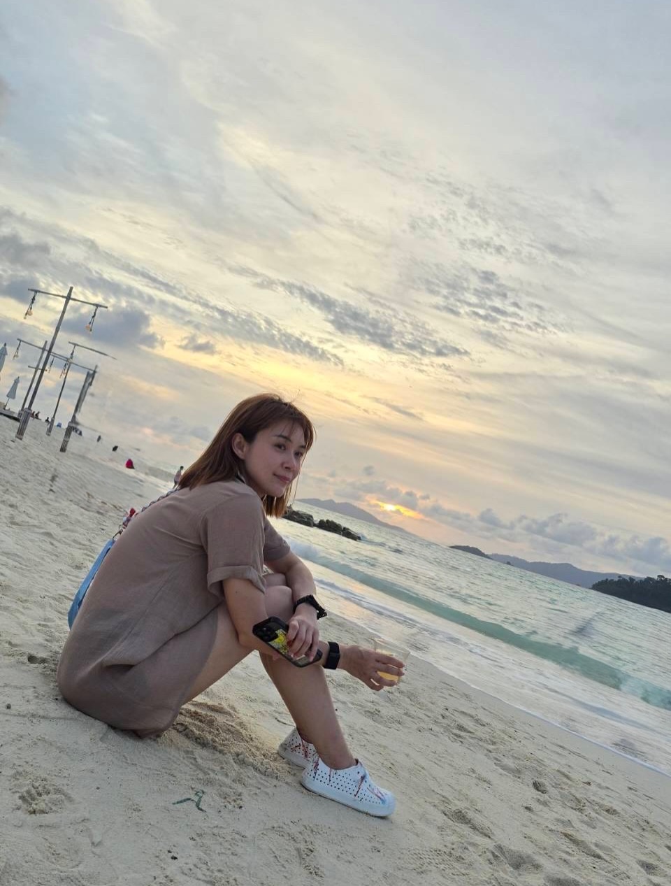 นิหน่า - สุฐิตา ปัญญายงค์