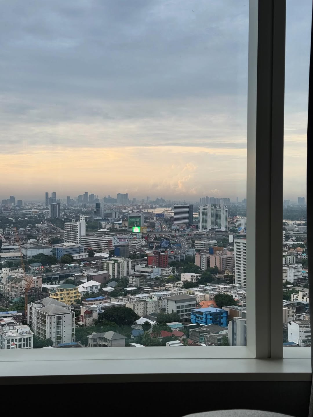 ซาร่า - นลิน โฮเลอร์