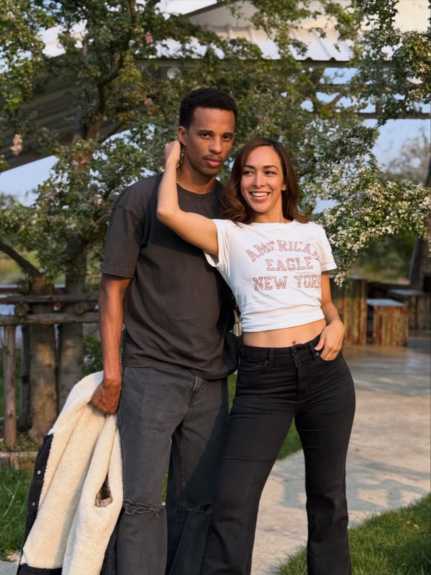 ซาร่า - นลิน โฮเลอร์