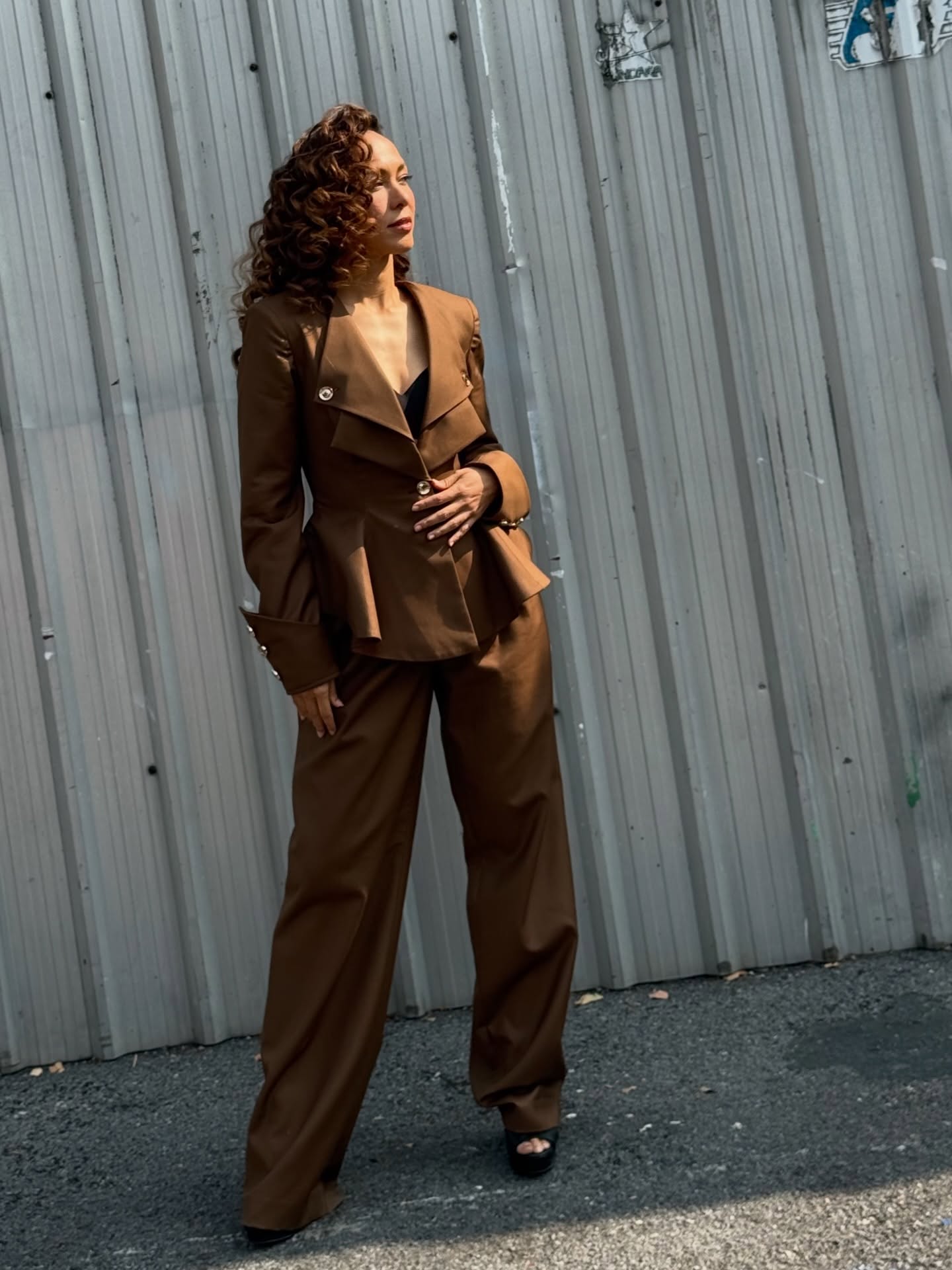 ซาร่า - นลิน โฮเลอร์