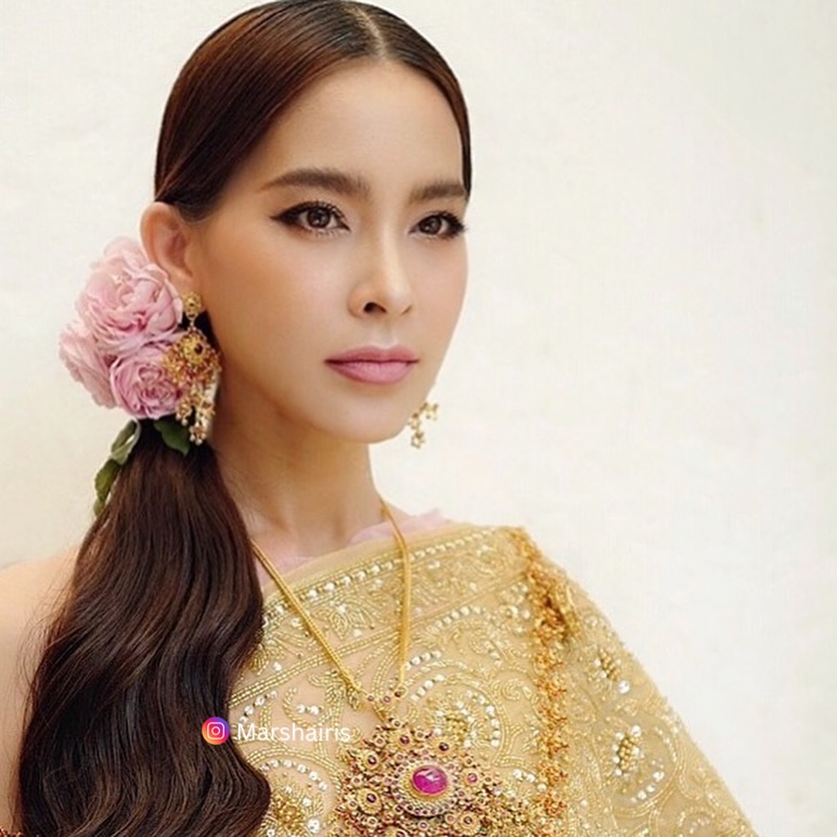 มาช่า วัฒนพานิช