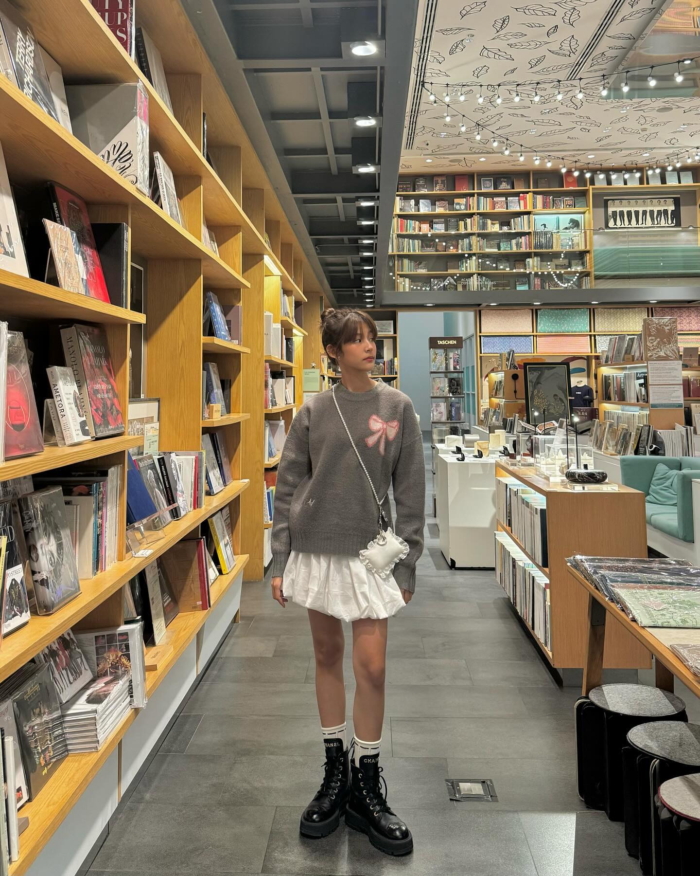 ใบปอ - ธิติยา จิระพรศิลป์