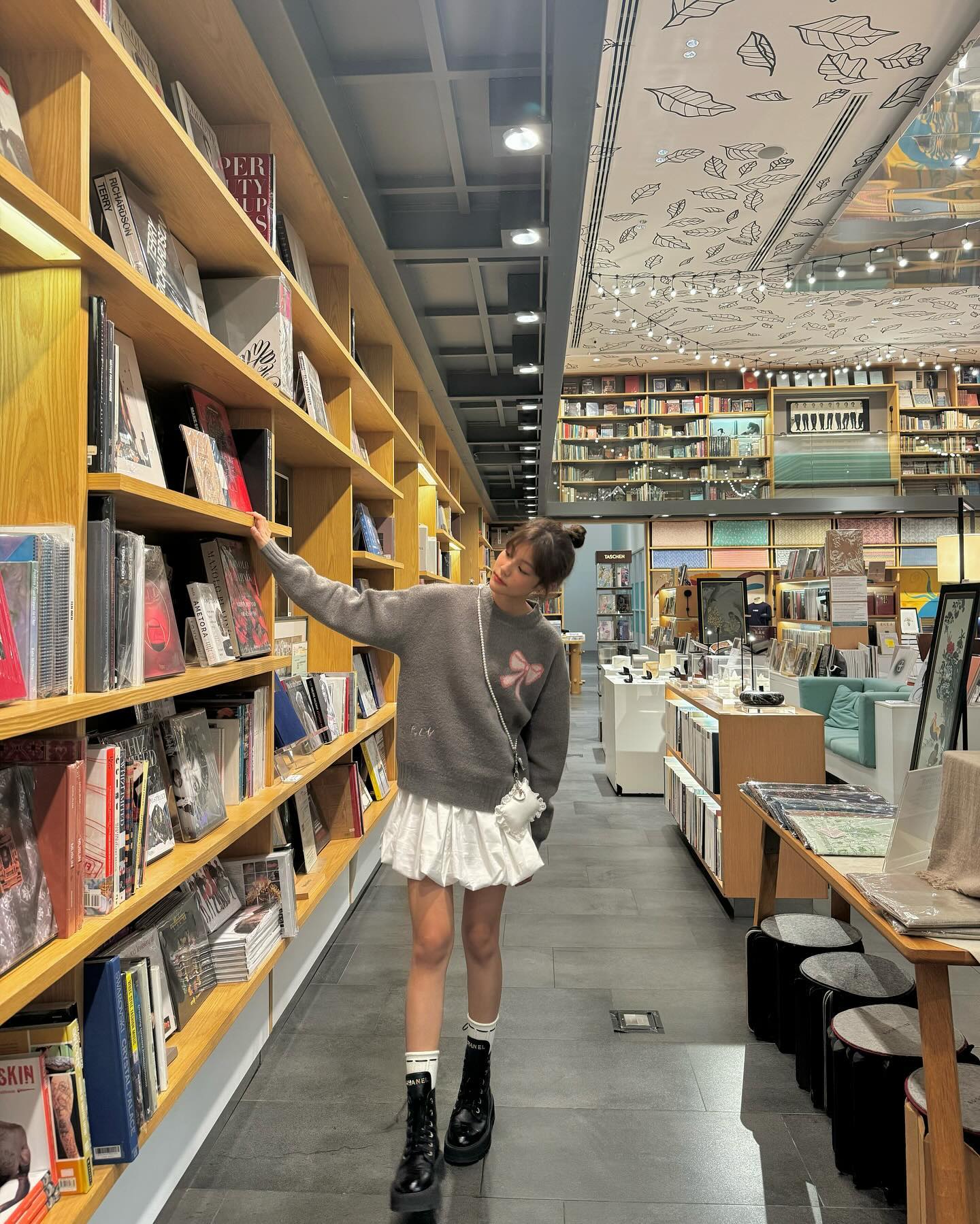 ใบปอ - ธิติยา จิระพรศิลป์