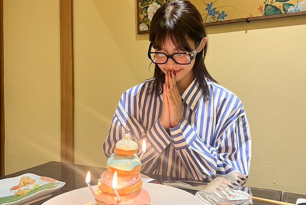 ใบปอ - ธิติยา จิระพรศิลป์
