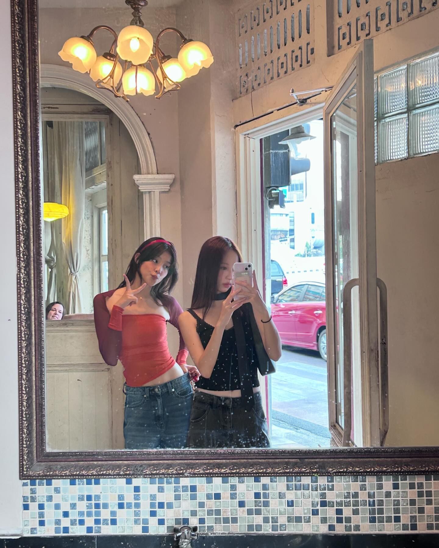 ใบปอ - ธิติยา จิระพรศิลป์