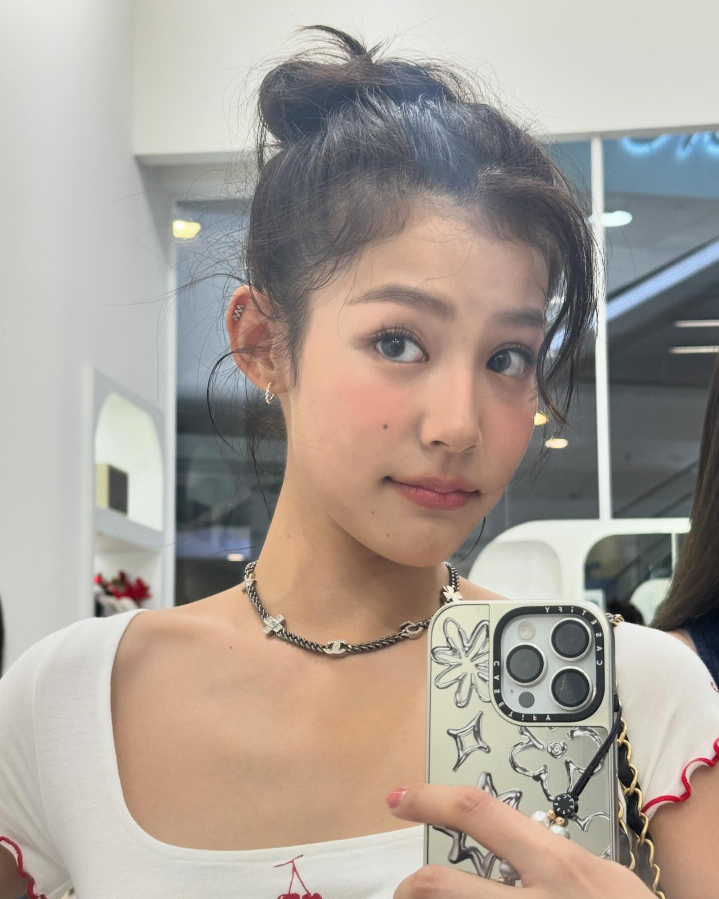 ใบปอ - ธิติยา จิระพรศิลป์