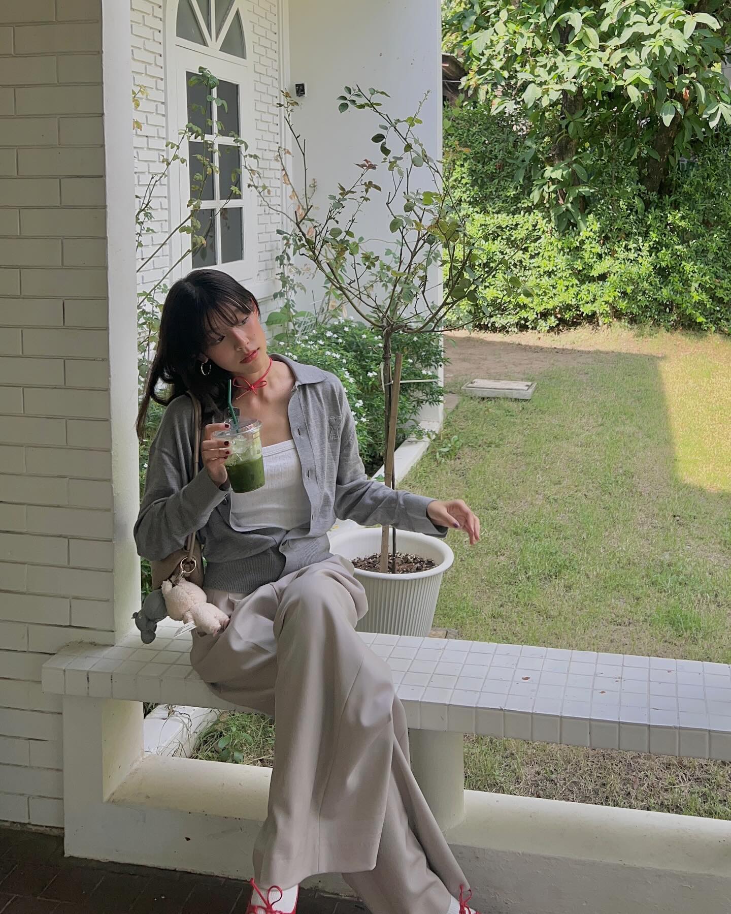 ใบปอ - ธิติยา จิระพรศิลป์