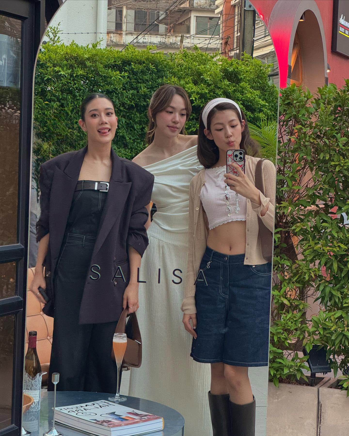 ใบปอ - ธิติยา จิระพรศิลป์