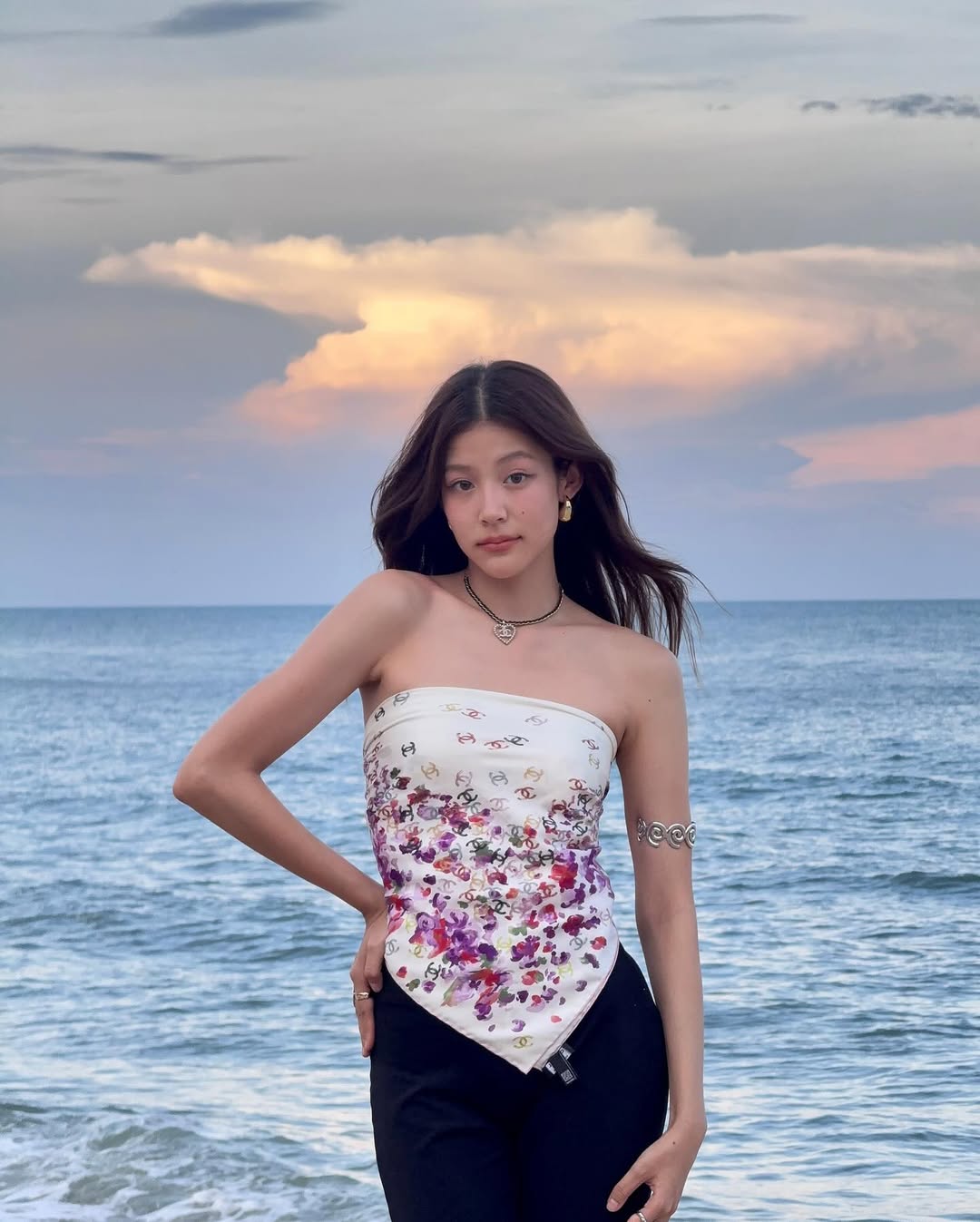 ใบปอ - ธิติยา จิระพรศิลป์