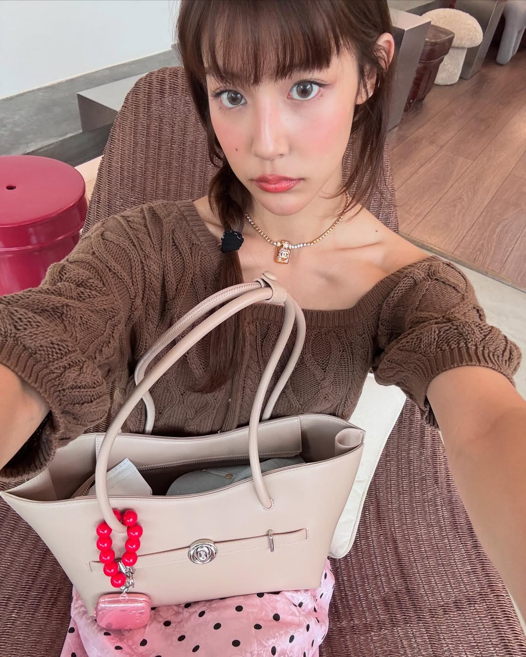 ใบปอ - ธิติยา จิระพรศิลป์
