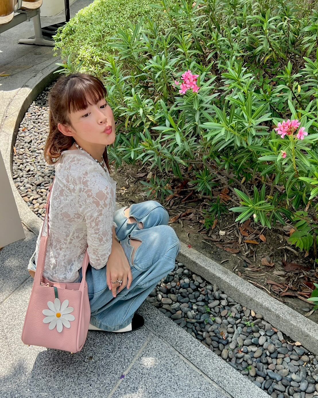 ใบปอ - ธิติยา จิระพรศิลป์