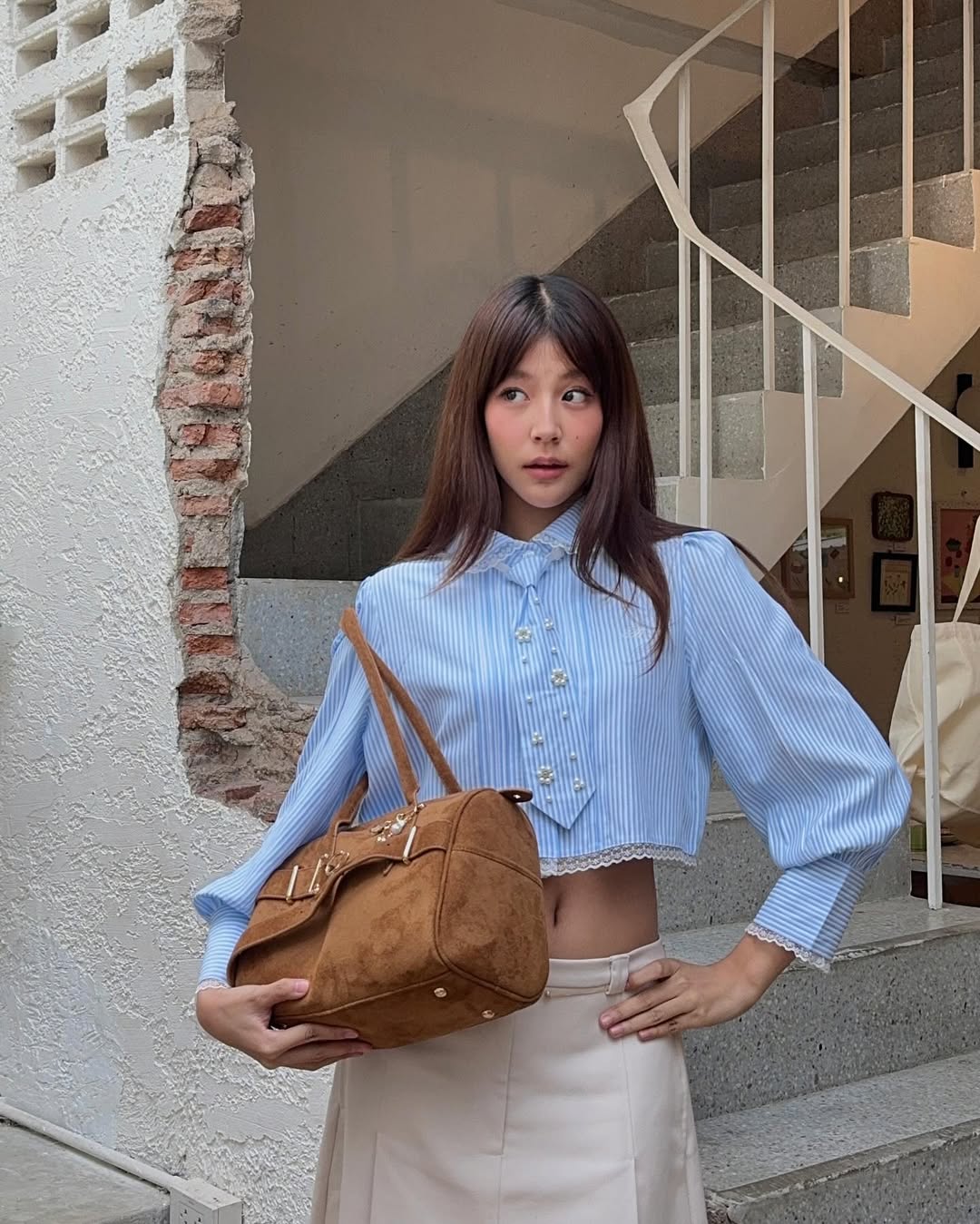 ใบปอ - ธิติยา จิระพรศิลป์