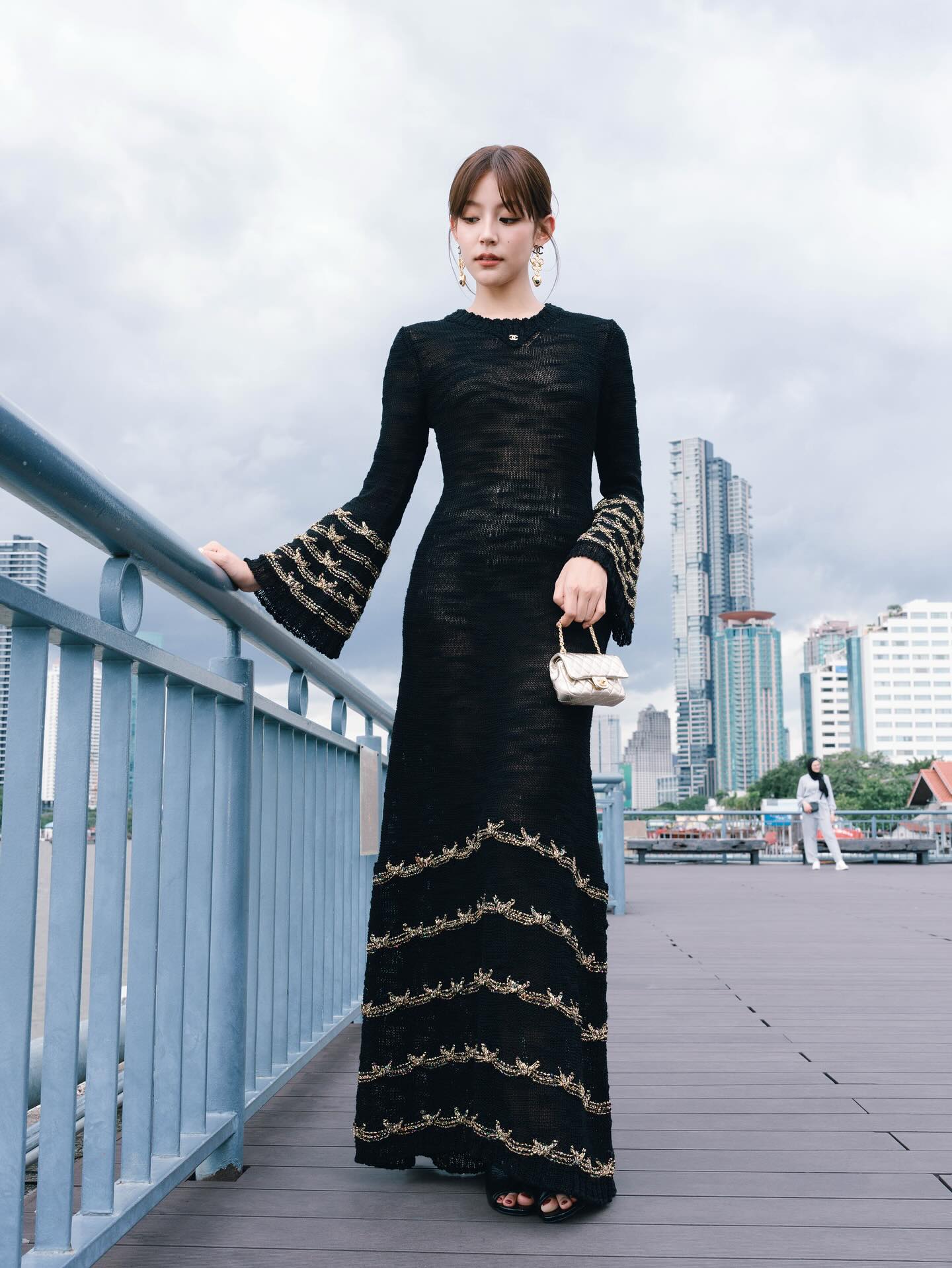 ใบปอ - ธิติยา จิระพรศิลป์