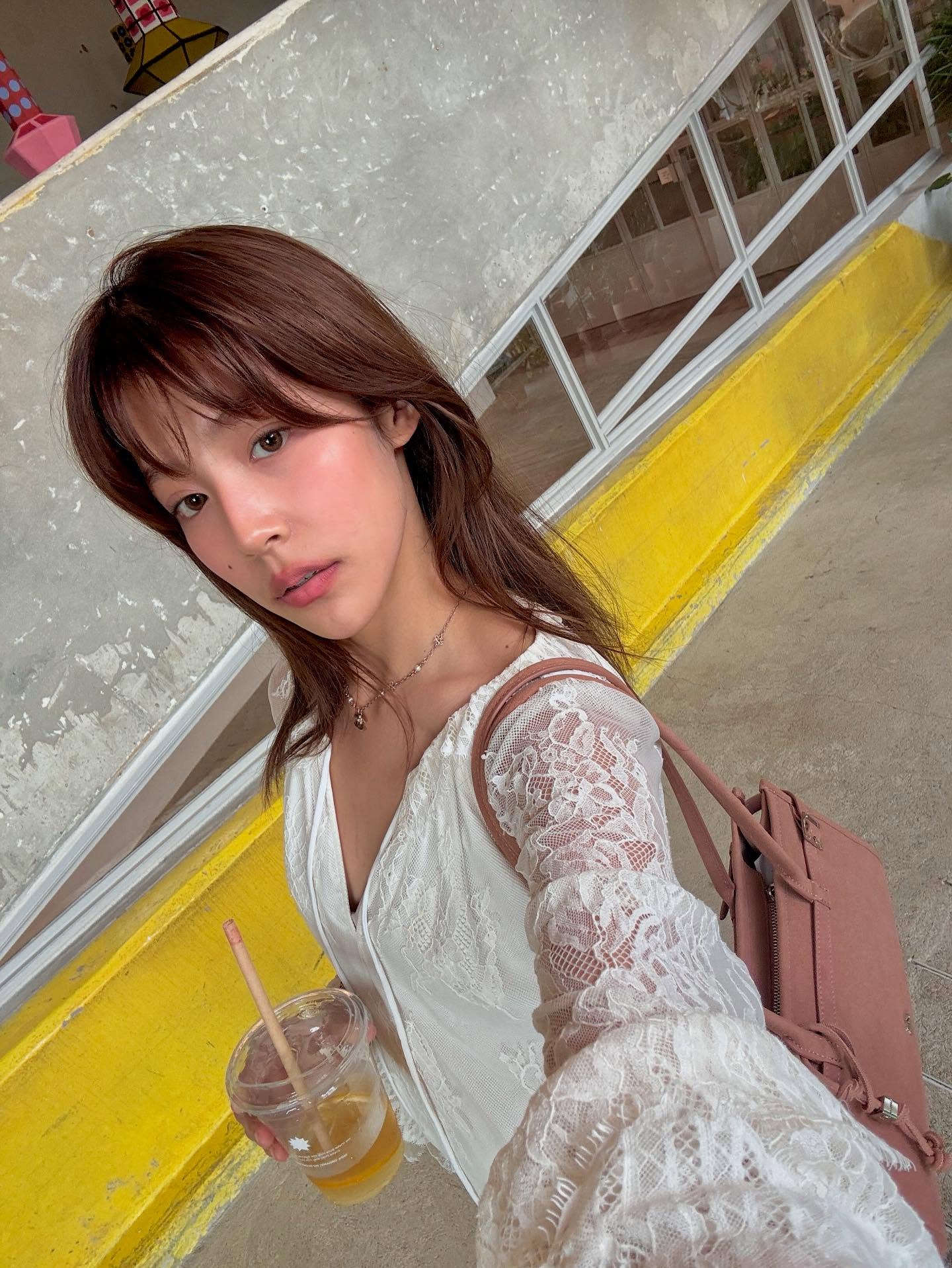 ใบปอ - ธิติยา จิระพรศิลป์