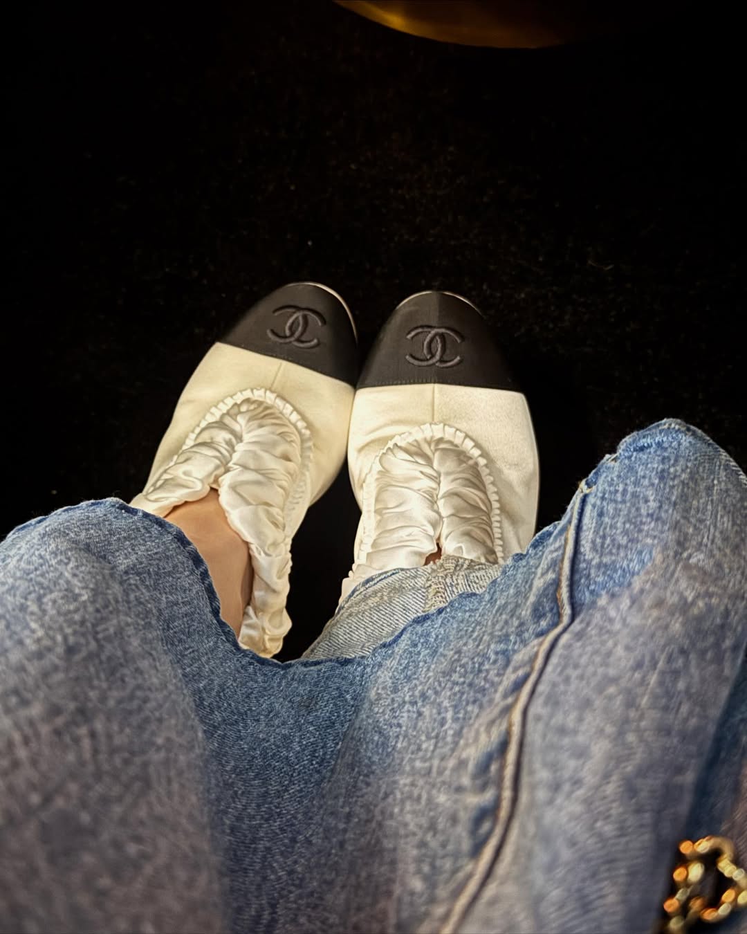 ใบปอ - ธิติยา จิระพรศิลป์