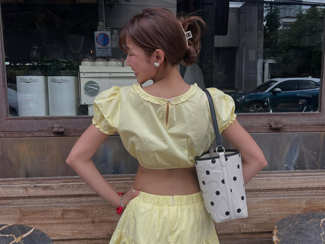 ใบปอ - ธิติยา จิระพรศิลป์