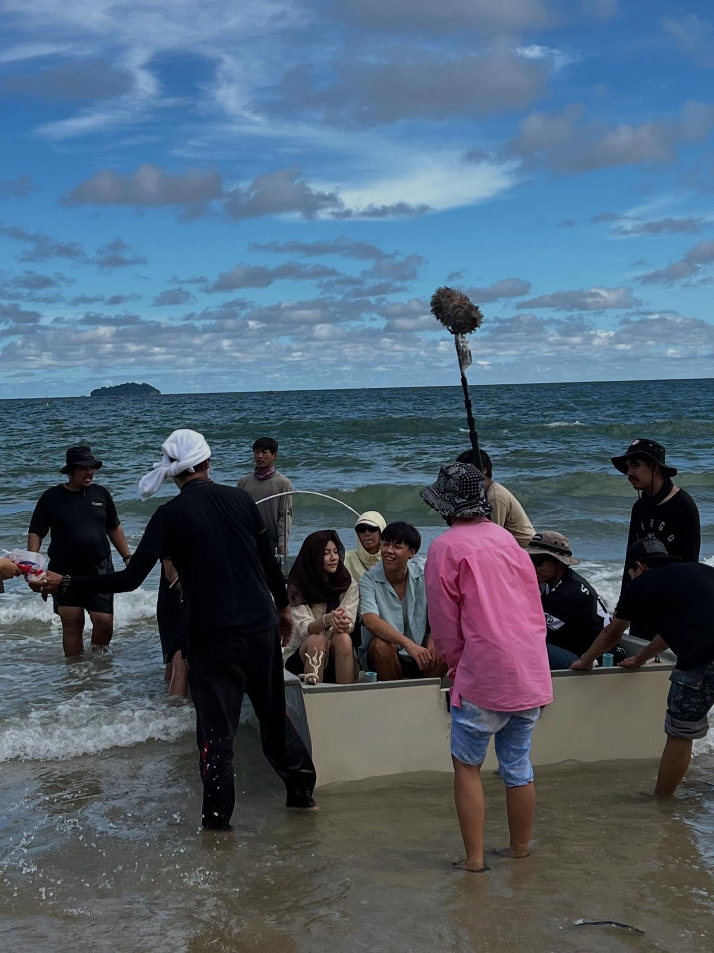 ใบปอ - ธิติยา จิระพรศิลป์