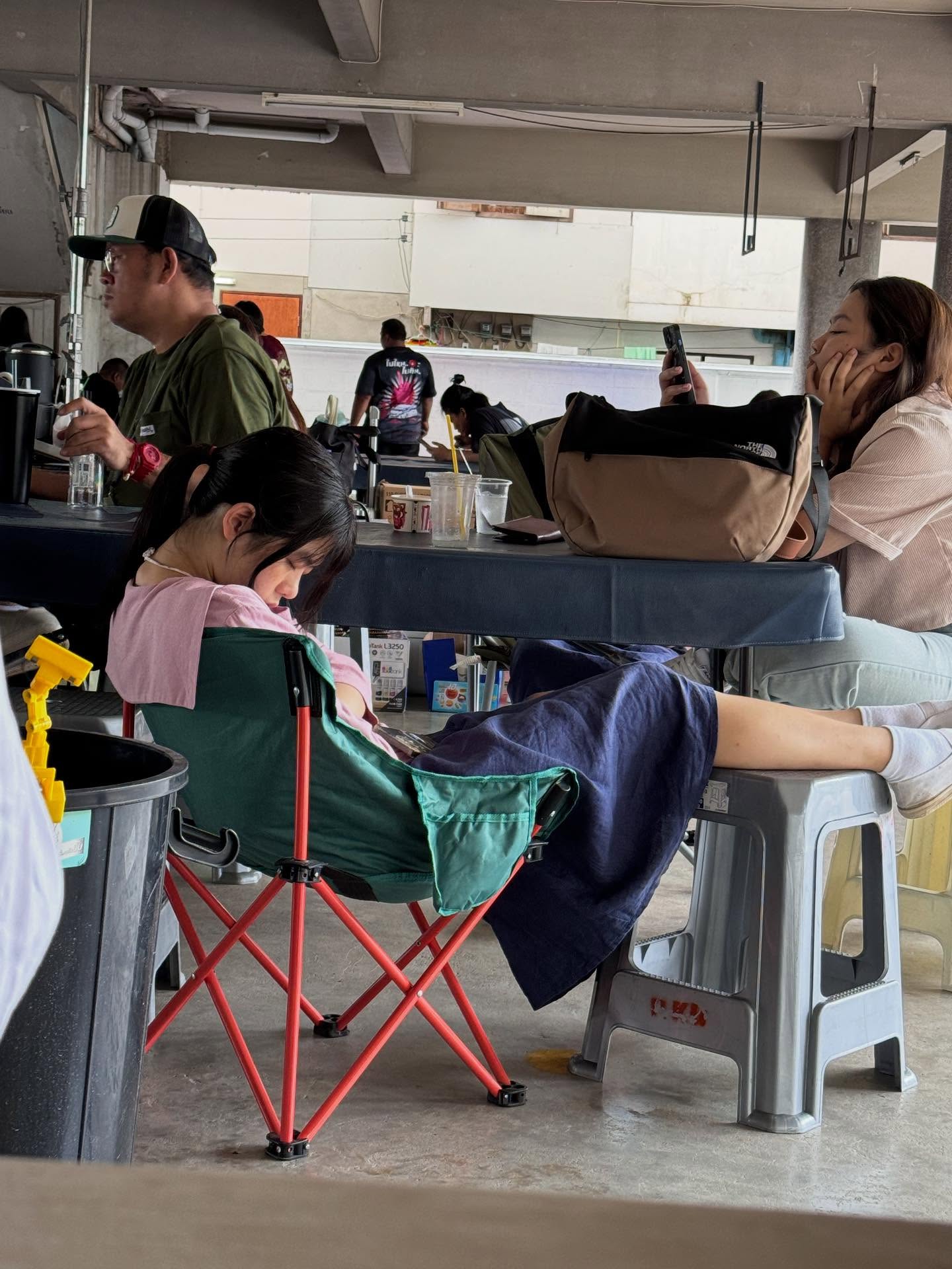 ใบปอ - ธิติยา จิระพรศิลป์