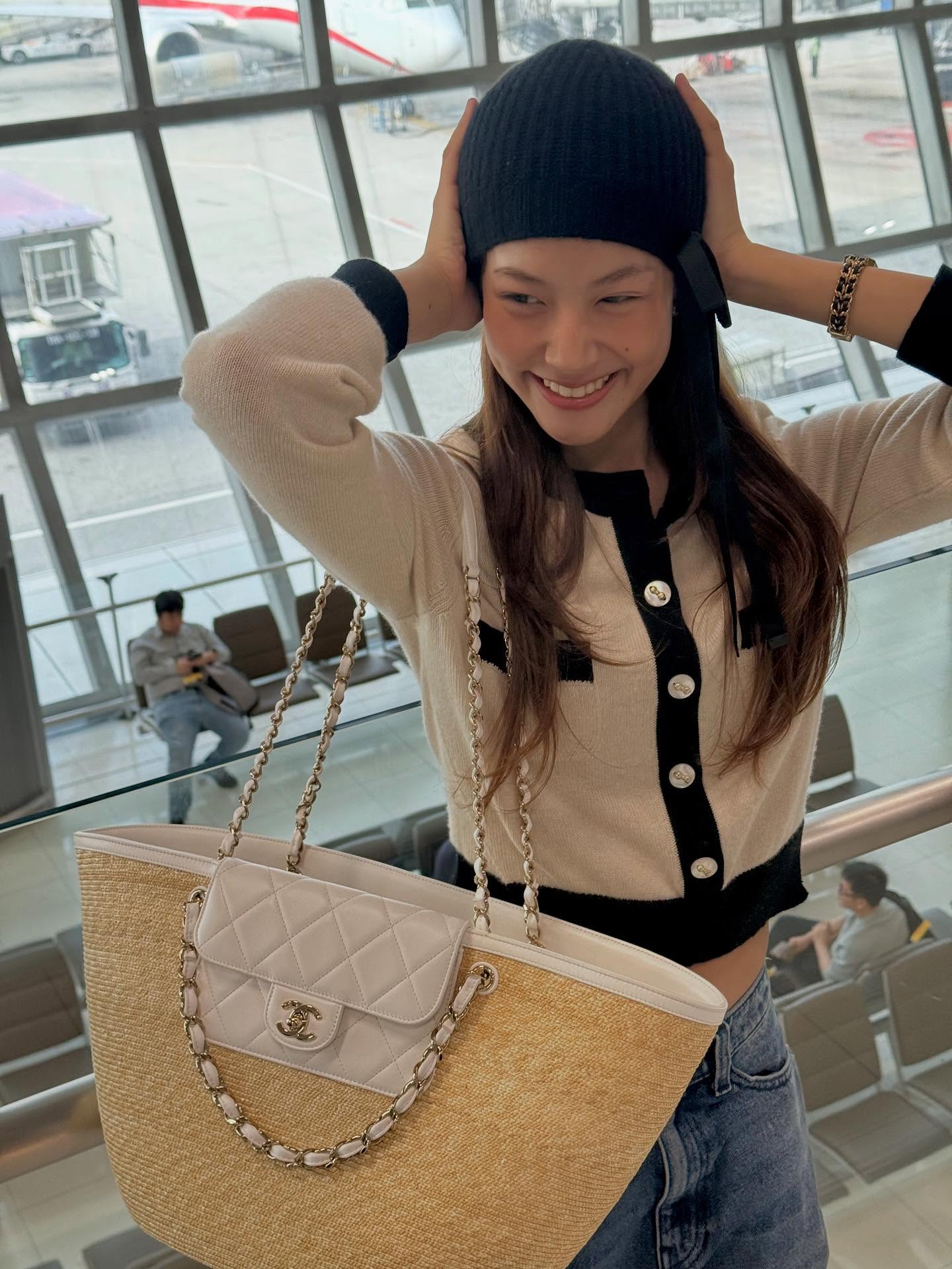 ใบปอ - ธิติยา จิระพรศิลป์