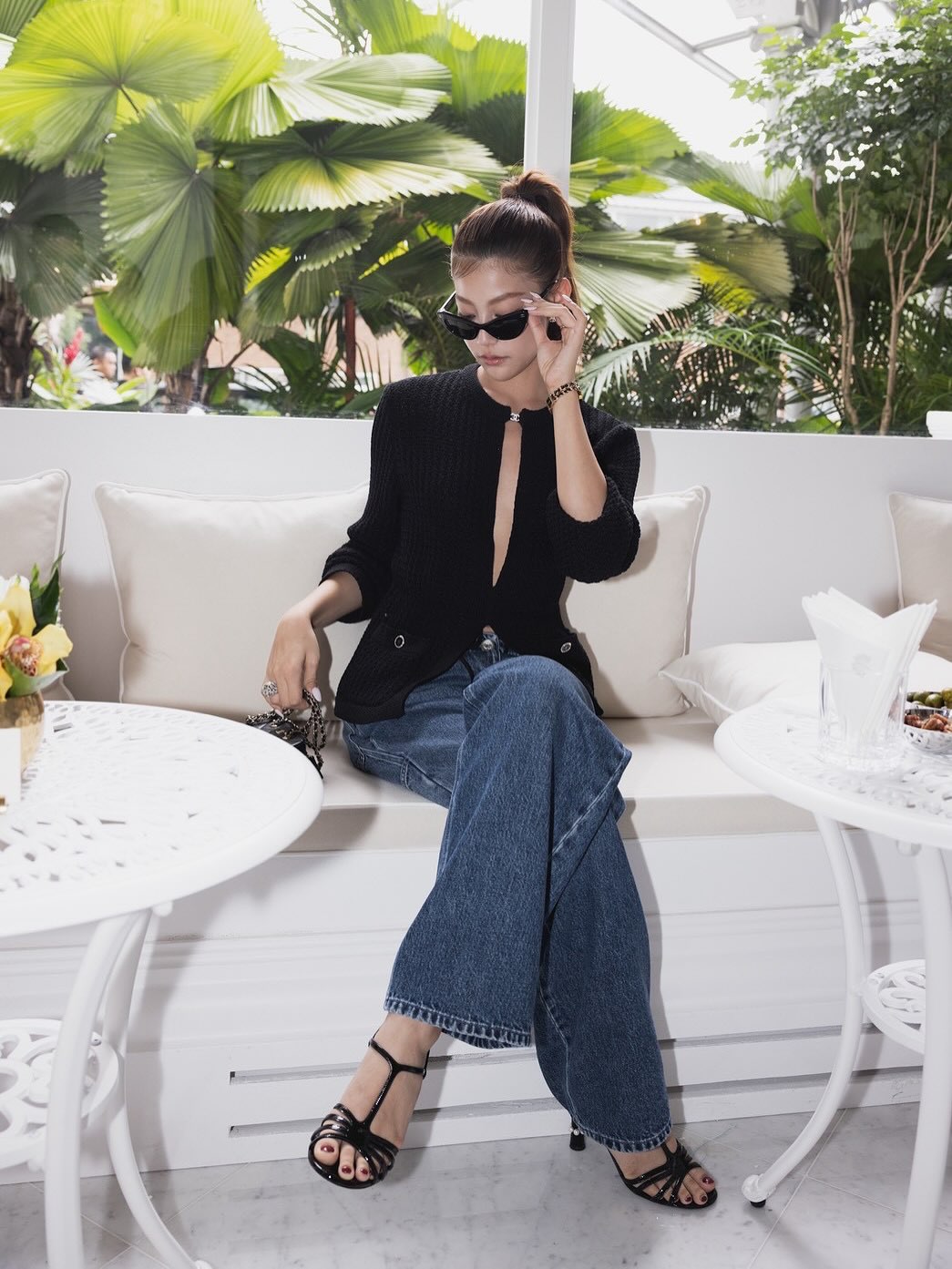 ใบปอ - ธิติยา จิระพรศิลป์