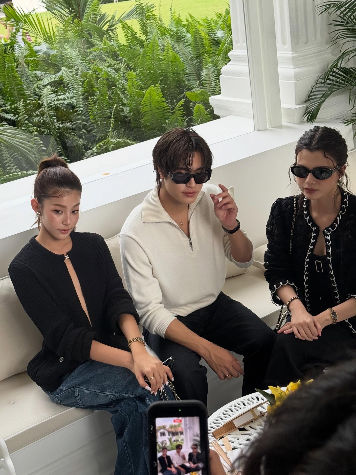 ใบปอ - ธิติยา จิระพรศิลป์