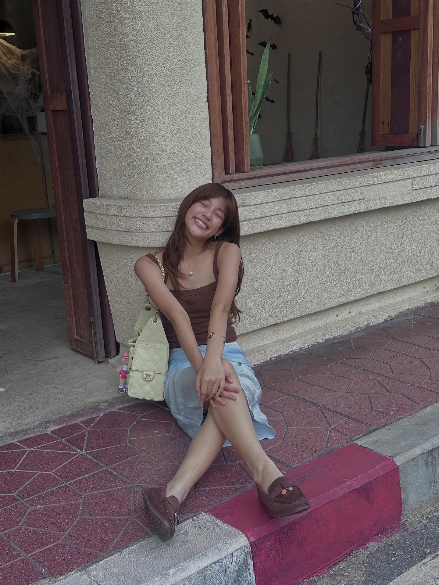 ใบปอ - ธิติยา จิระพรศิลป์