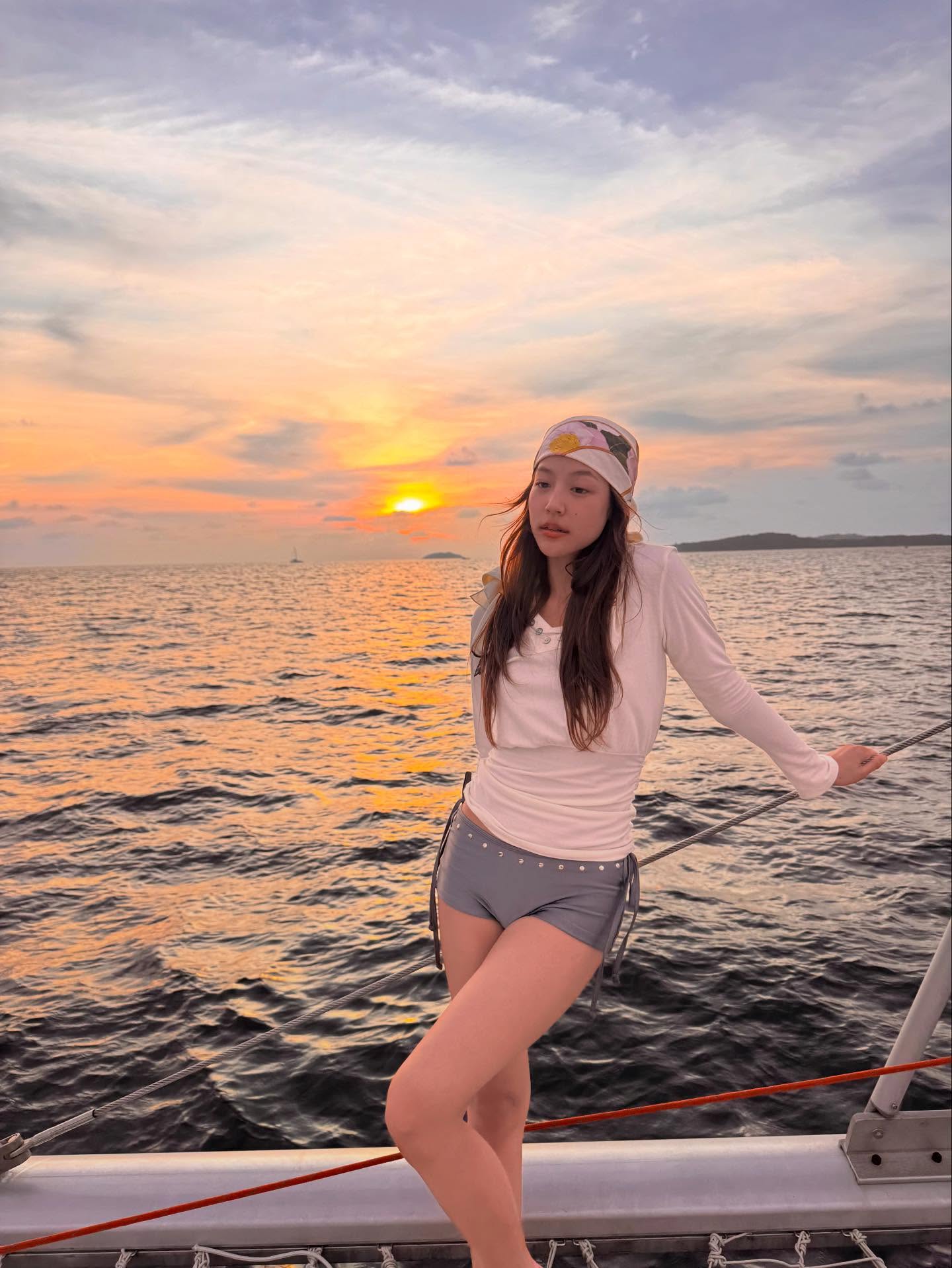 ใบปอ - ธิติยา จิระพรศิลป์