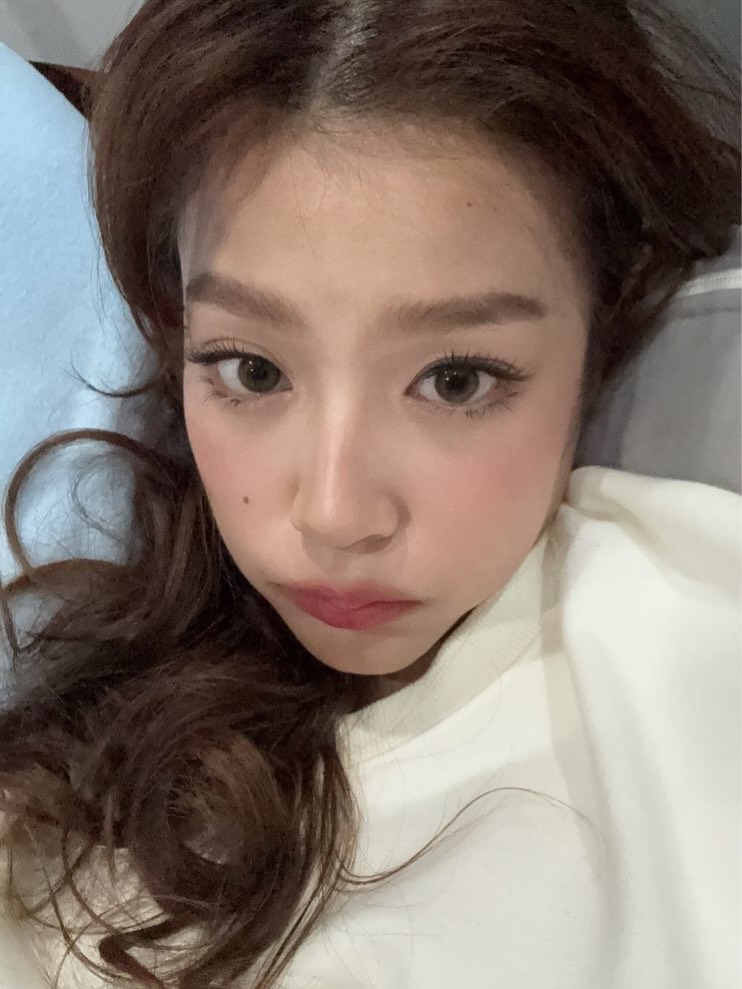 ใบปอ - ธิติยา จิระพรศิลป์