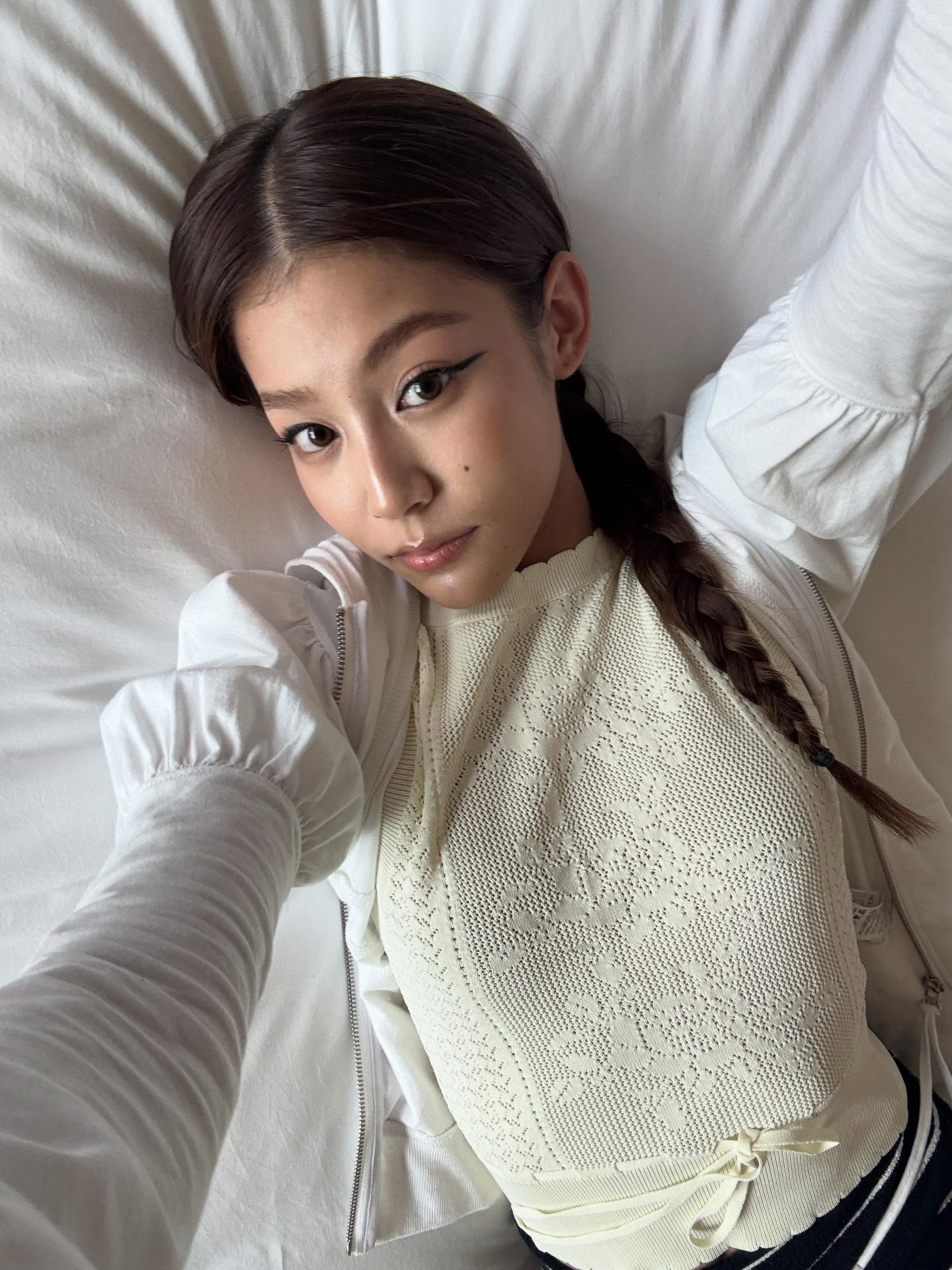 ใบปอ - ธิติยา จิระพรศิลป์