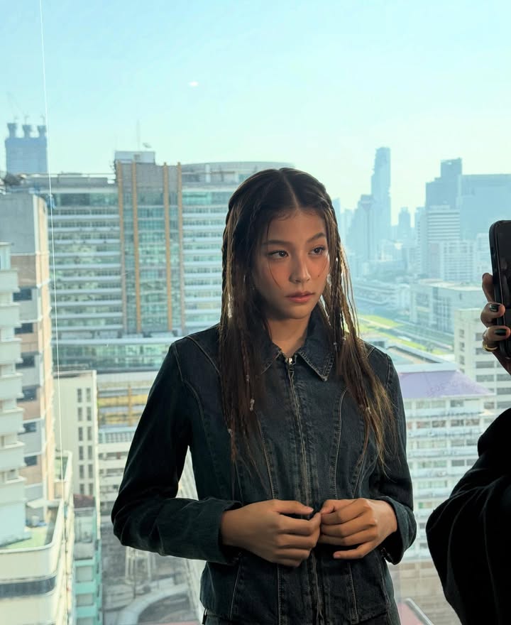 ใบปอ - ธิติยา จิระพรศิลป์