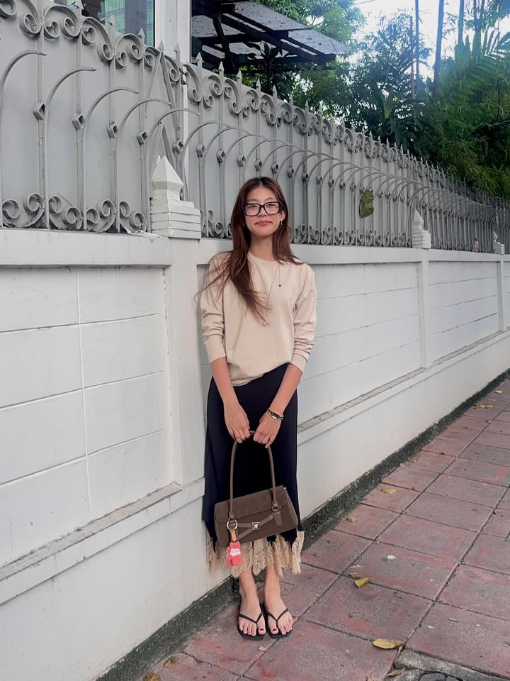 ใบปอ - ธิติยา จิระพรศิลป์