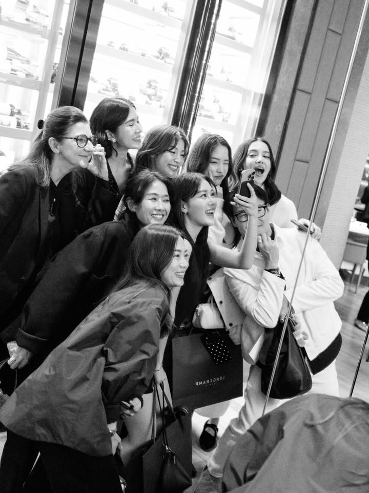 ใบปอ - ธิติยา จิระพรศิลป์