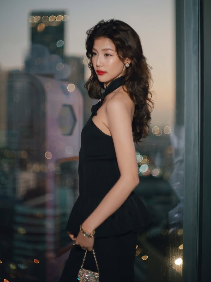 ใบปอ - ธิติยา จิระพรศิลป์