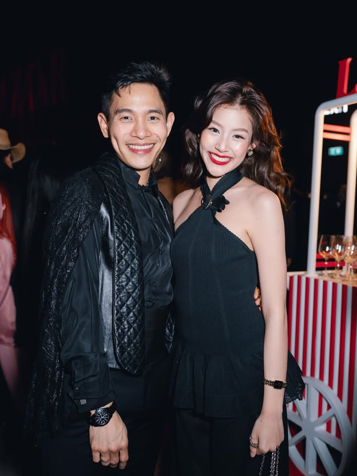 ใบปอ - ธิติยา จิระพรศิลป์