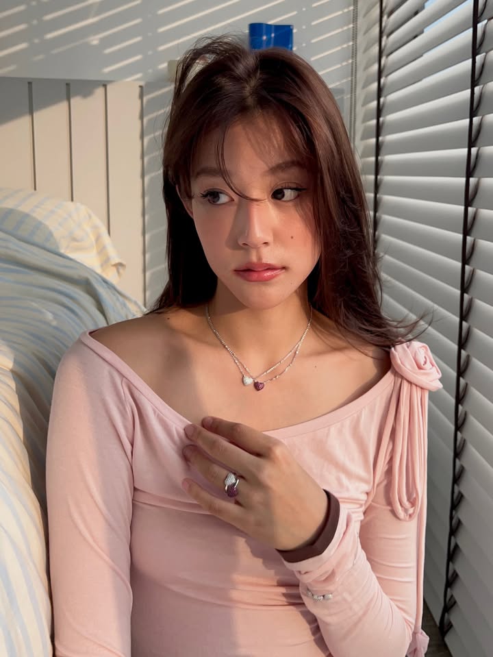 ใบปอ - ธิติยา จิระพรศิลป์