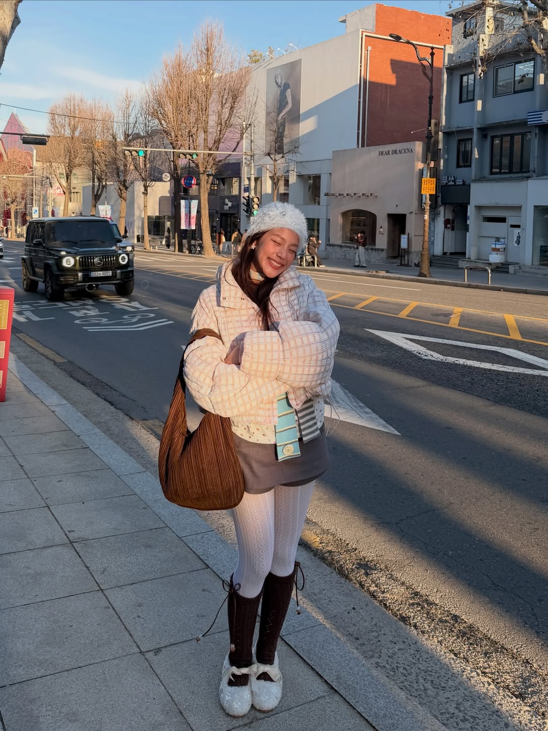 ใบปอ - ธิติยา จิระพรศิลป์