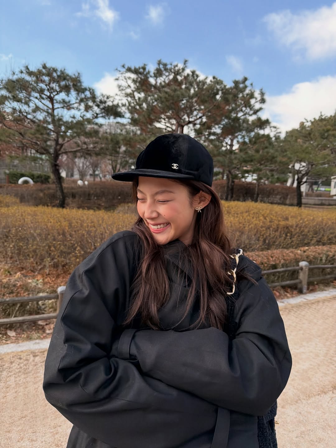 ใบปอ - ธิติยา จิระพรศิลป์