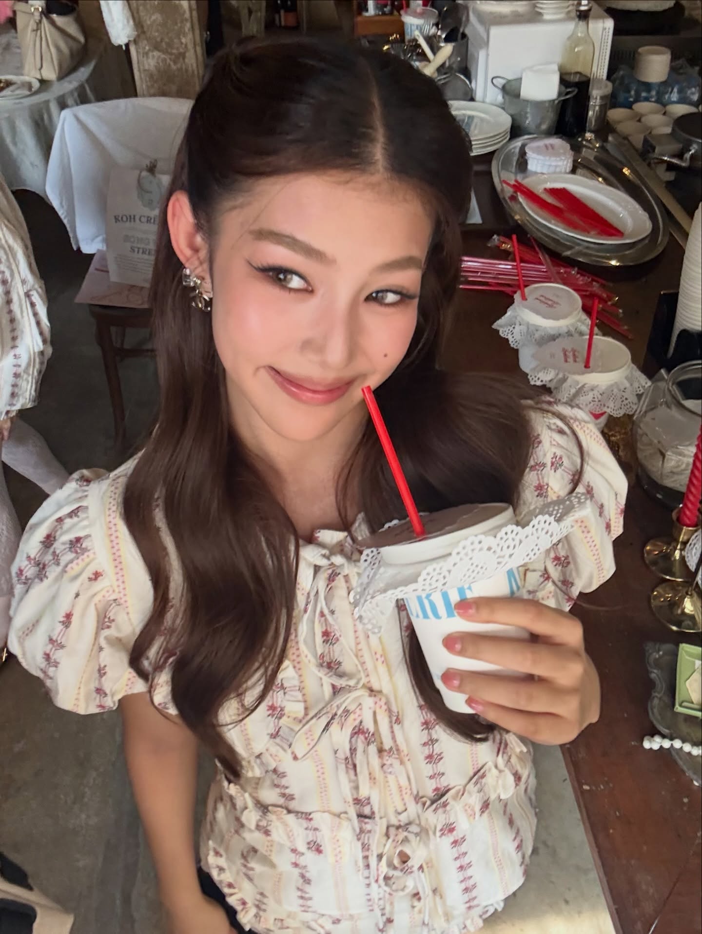 ใบปอ - ธิติยา จิระพรศิลป์