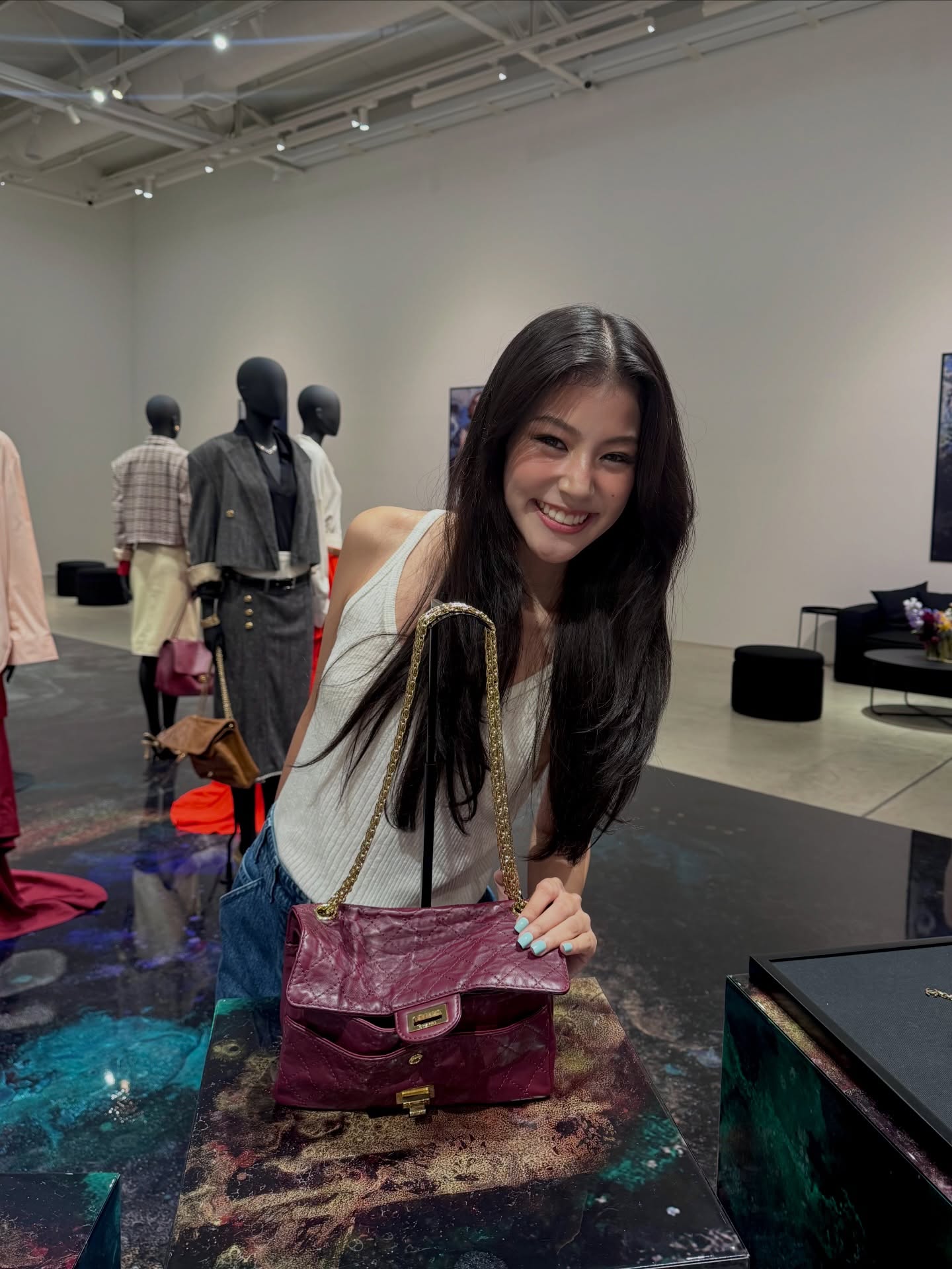 ใบปอ - ธิติยา จิระพรศิลป์