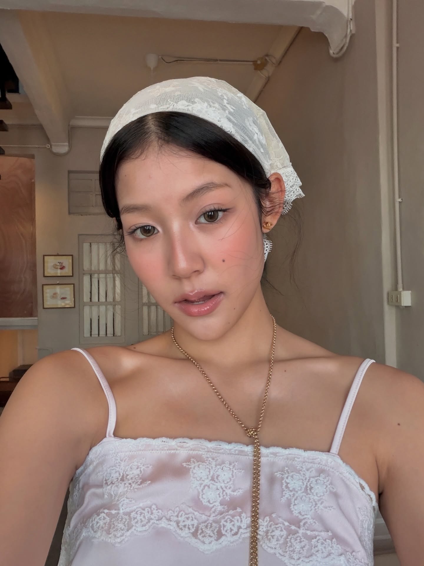 ใบปอ - ธิติยา จิระพรศิลป์