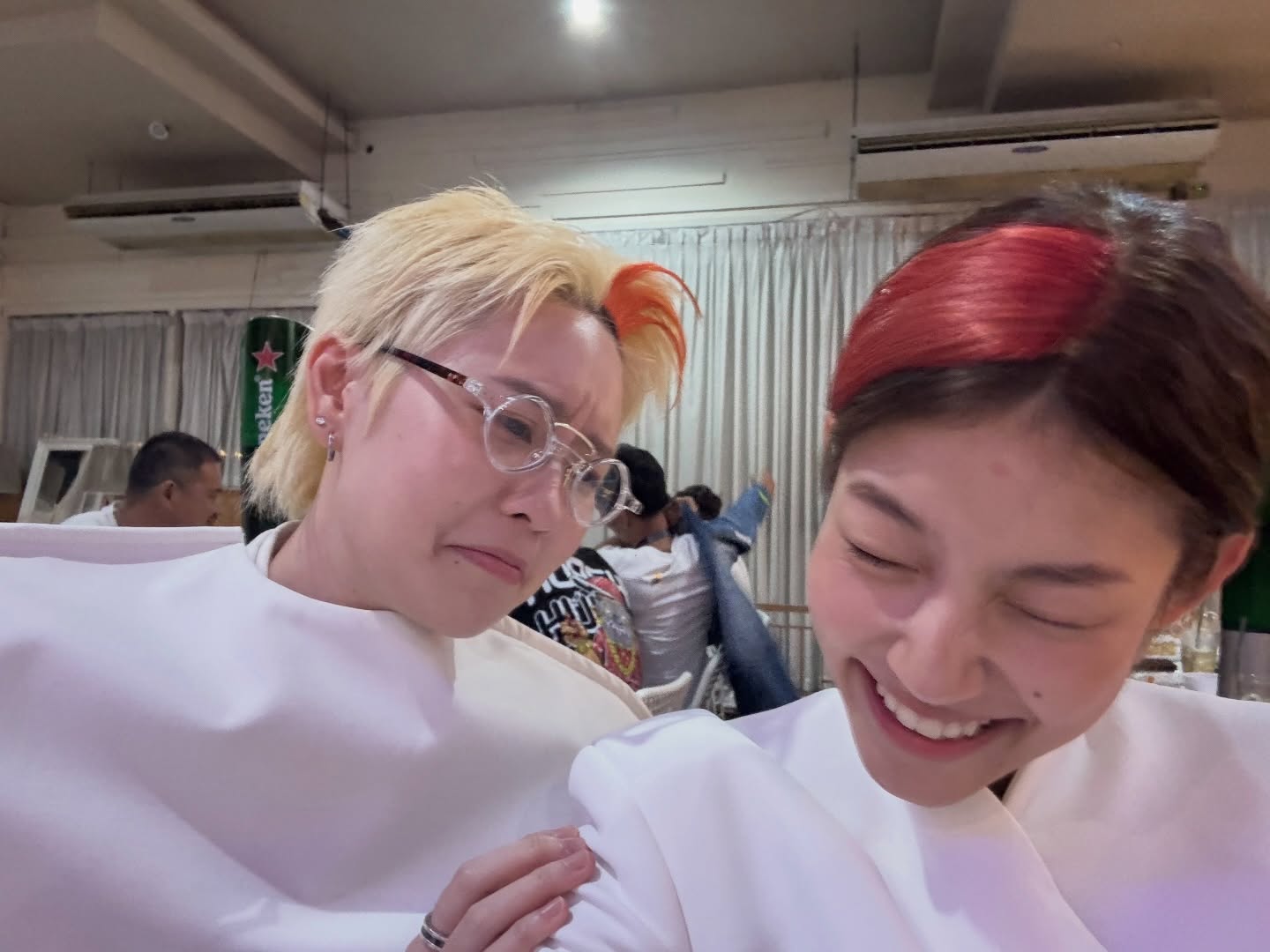 ใบปอ - ธิติยา จิระพรศิลป์