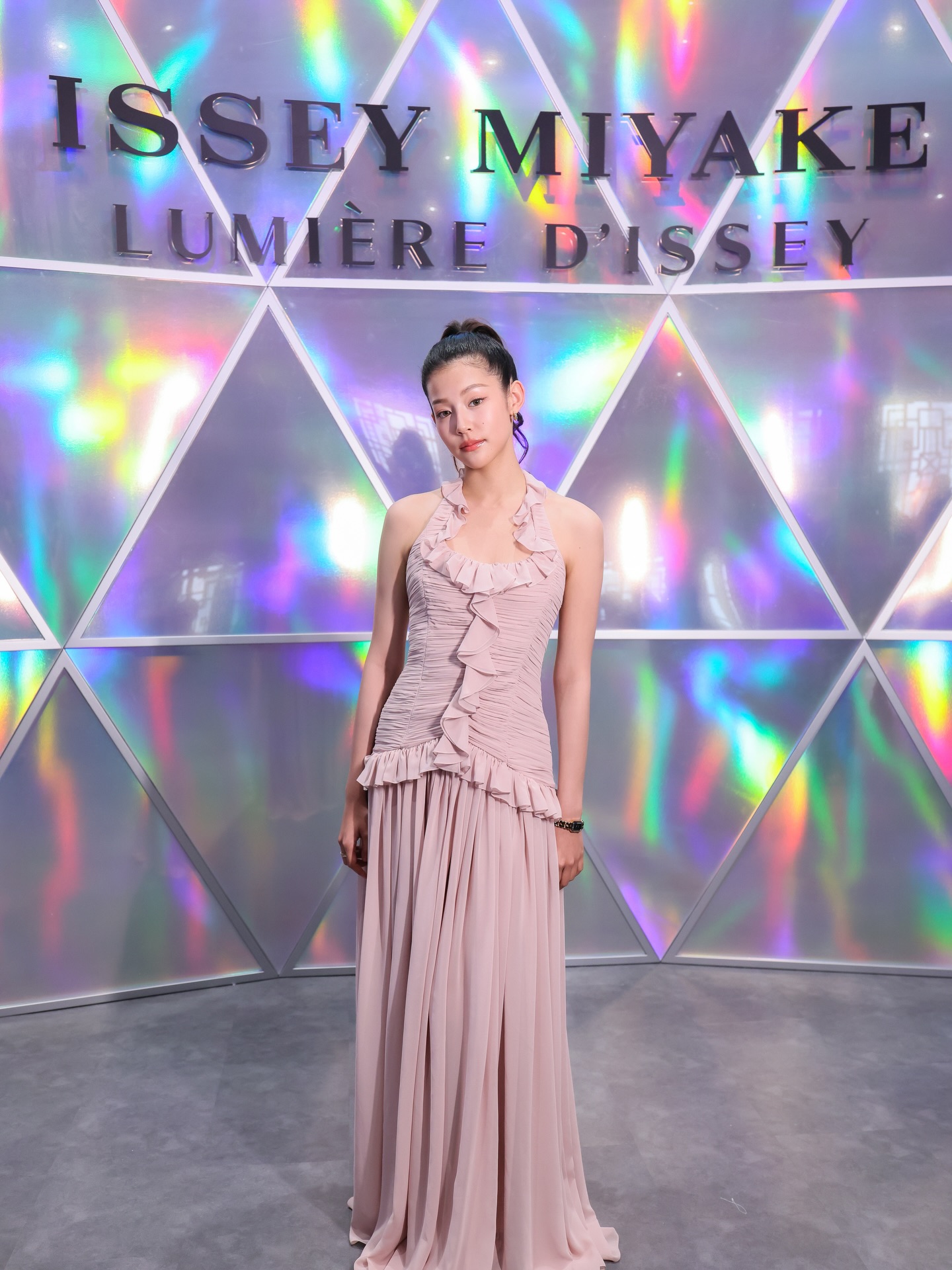 ใบปอ - ธิติยา จิระพรศิลป์