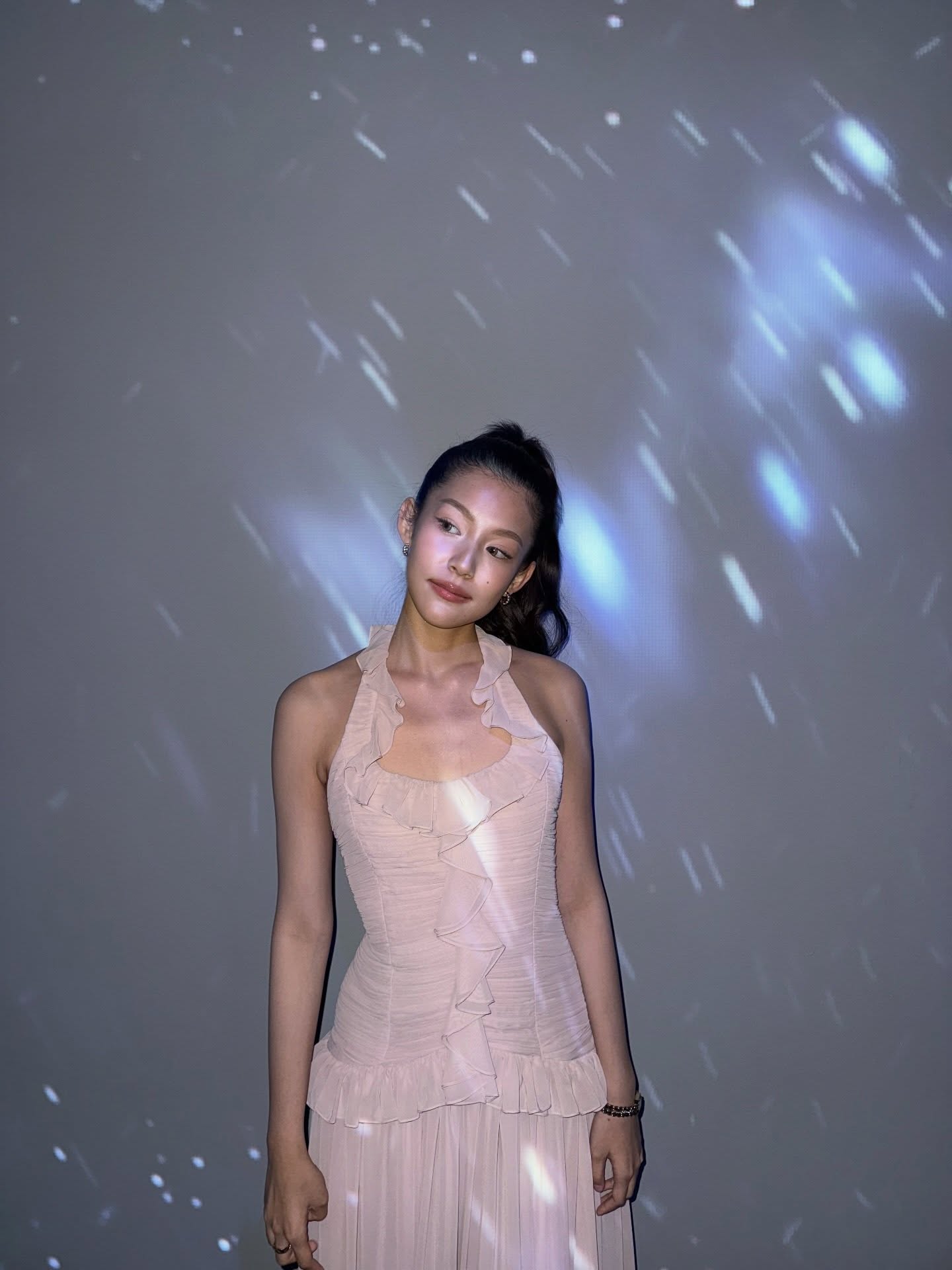 ใบปอ - ธิติยา จิระพรศิลป์