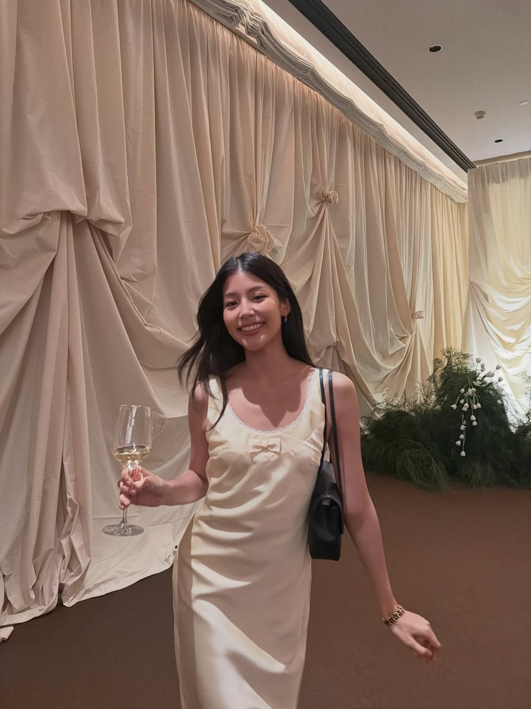 ใบปอ - ธิติยา จิระพรศิลป์