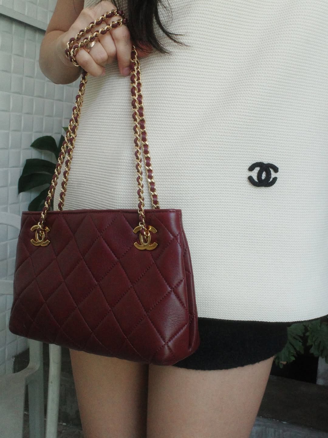 ใบปอ - ธิติยา จิระพรศิลป์