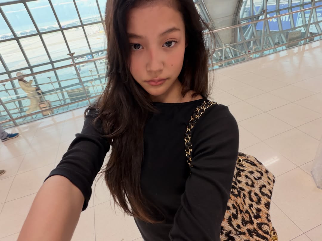 ใบปอ - ธิติยา จิระพรศิลป์
